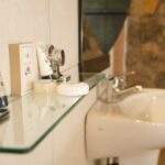 Matobo Hills Lodge BathRoom