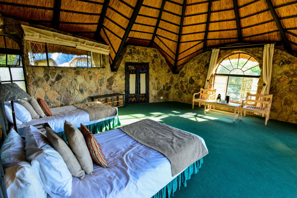 Matobo Hills Lodge Twin Room
